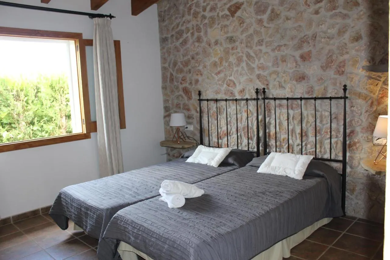 finca son gallina con piscina y jardín en Sa Pobla, ideal para 6 personas
