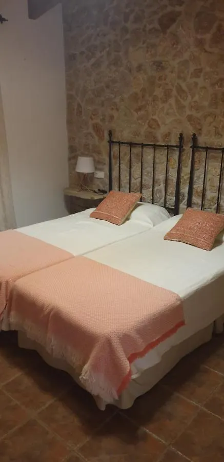 finca son gallina con piscina y jardín en Sa Pobla, ideal para 6 personas